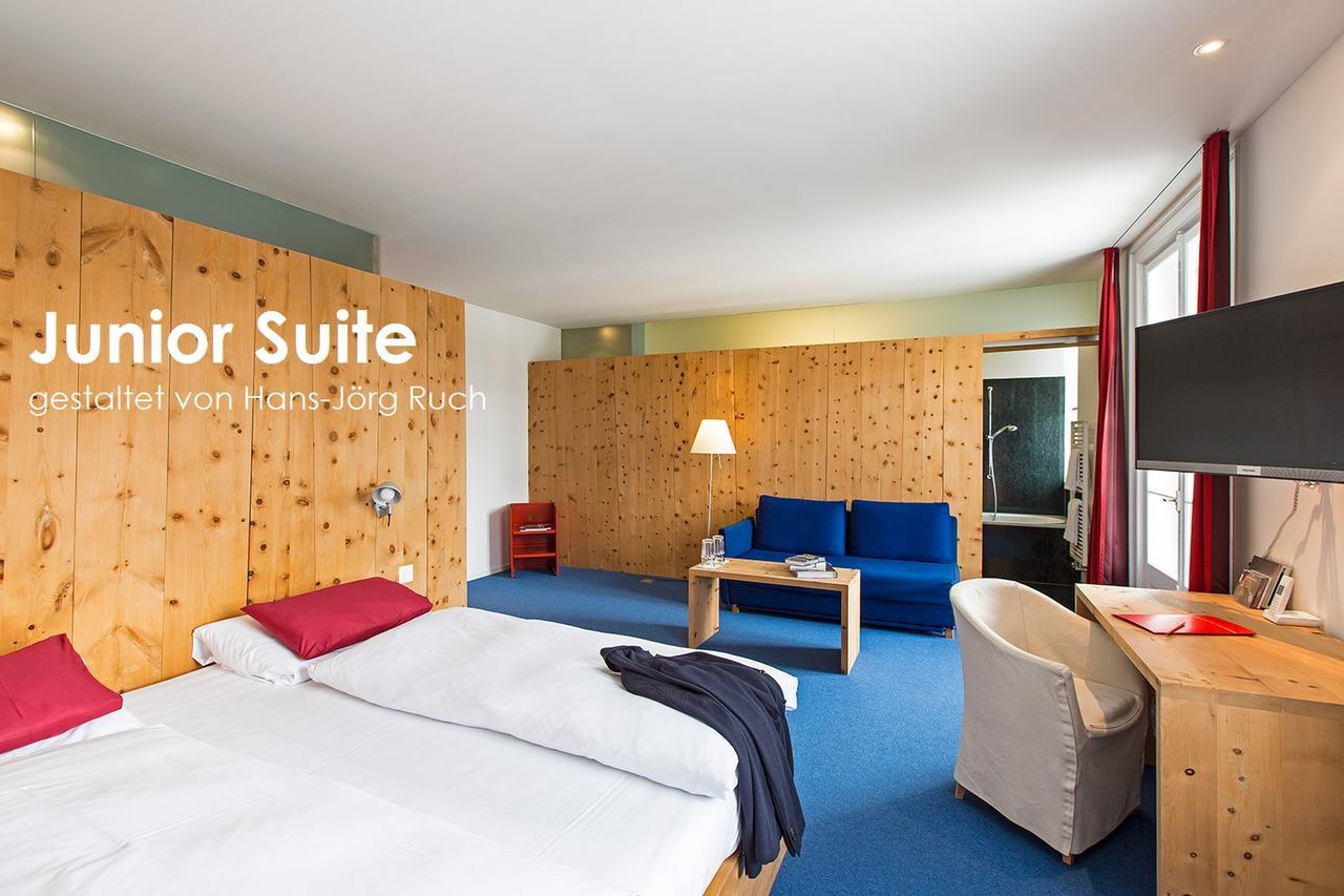 Hotel Castell Zuoz Exterior photo