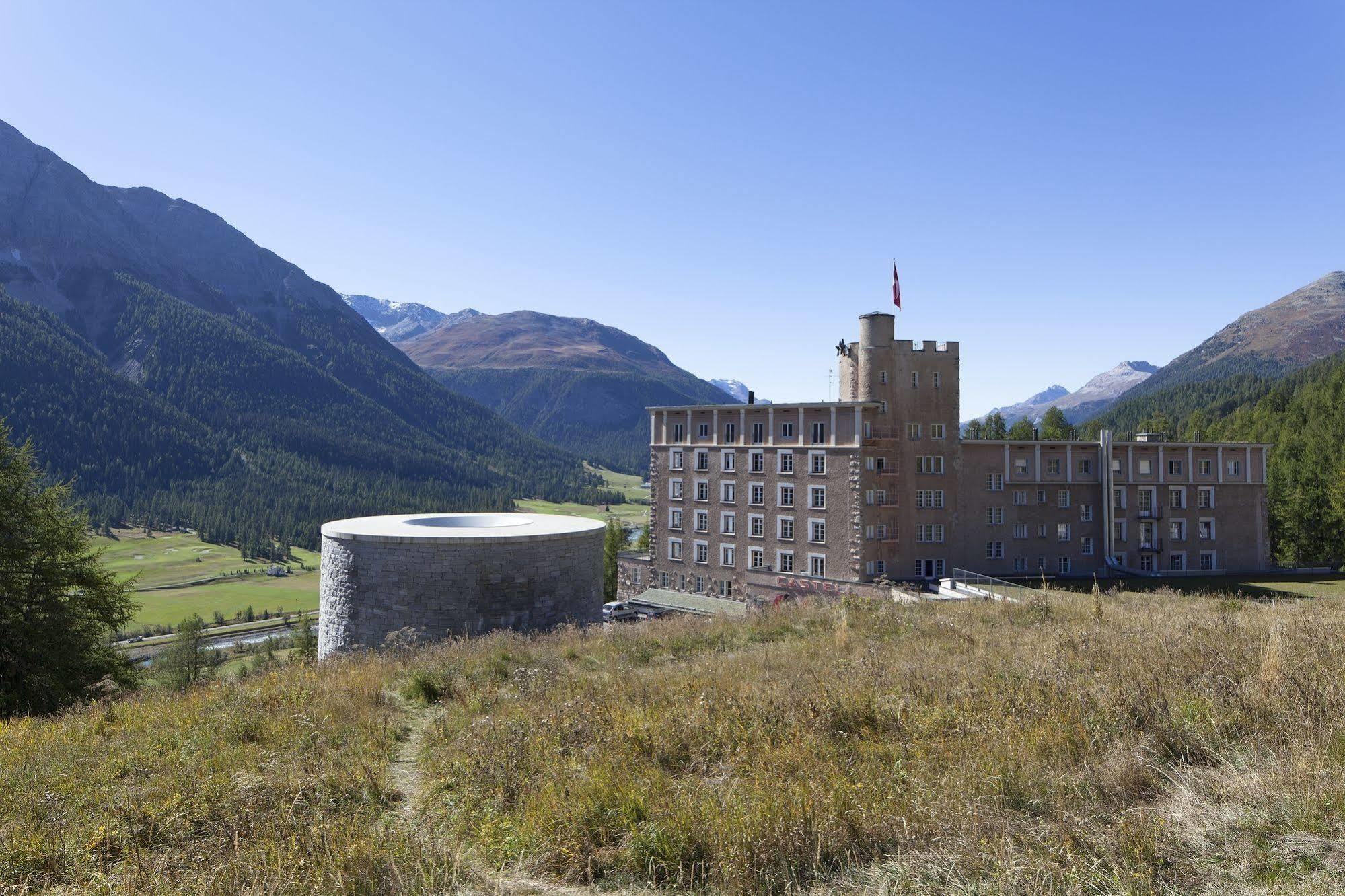 Hotel Castell Zuoz Exterior photo